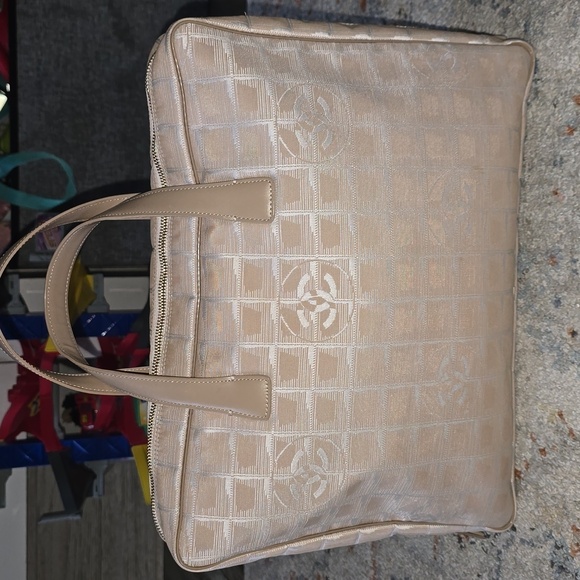 CHANEL New Travel Line Jacquard Travel Bag! - Picture 3 of 17